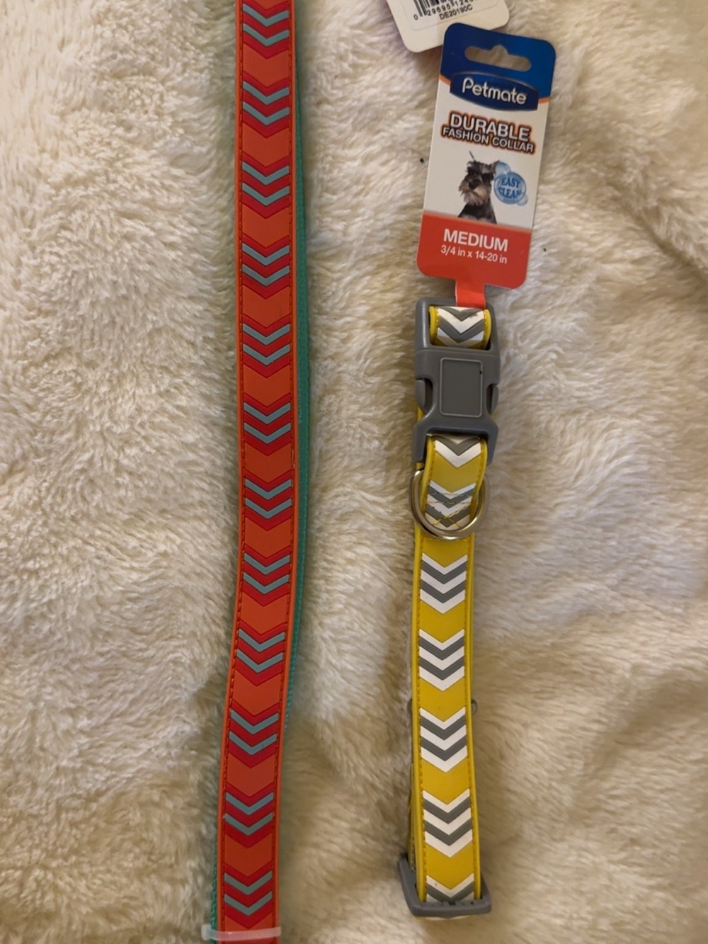 Pet Accessories Yellow and Red Chevron Durable Fashion Collar & Leash